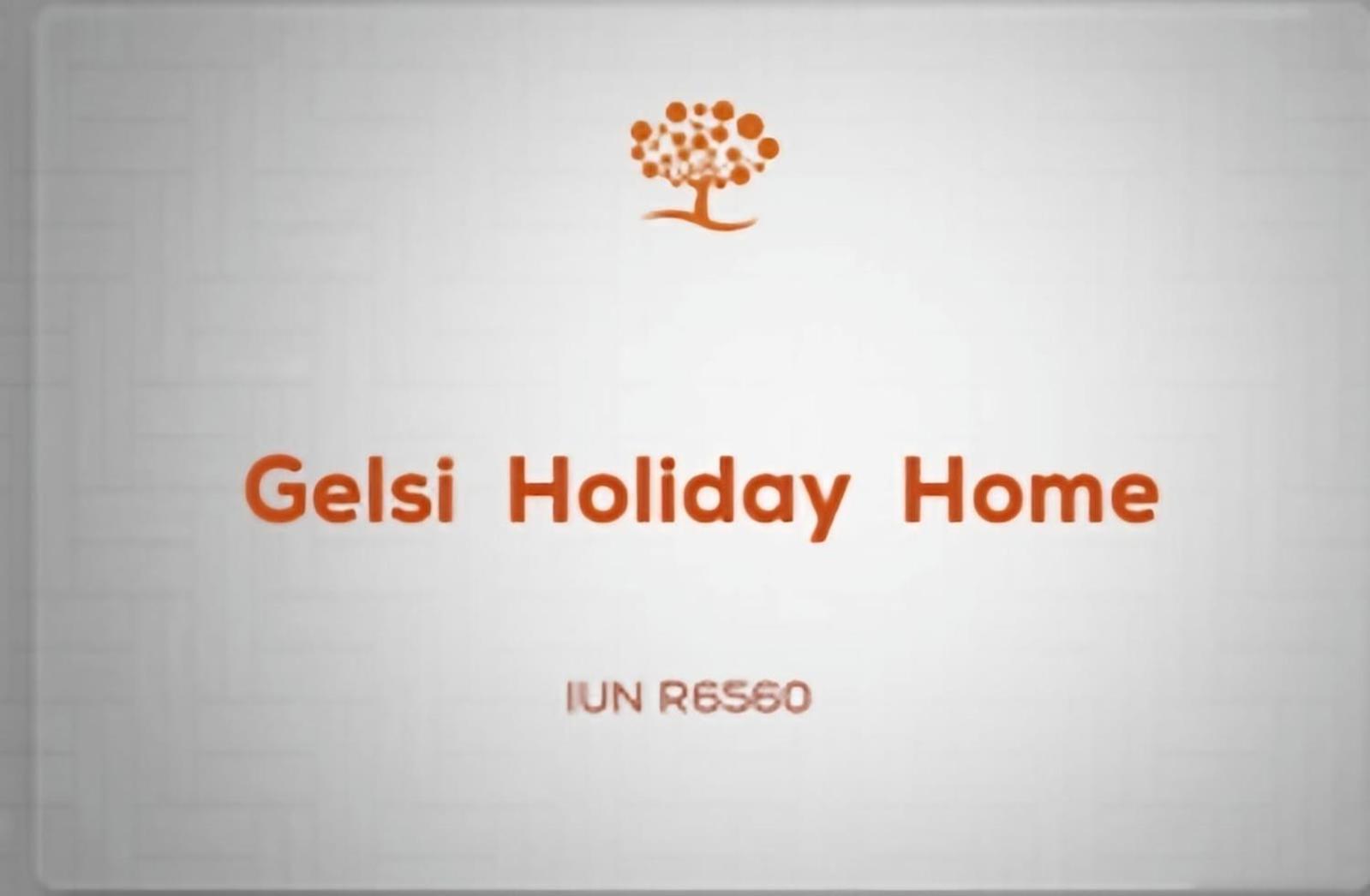 Gelsi Holiday Home La Maddalena Ла Мадалена Стая снимка